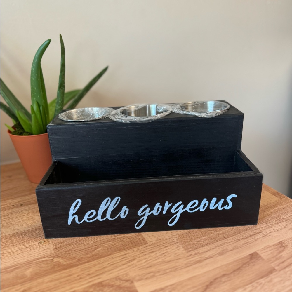Beauty storage rack